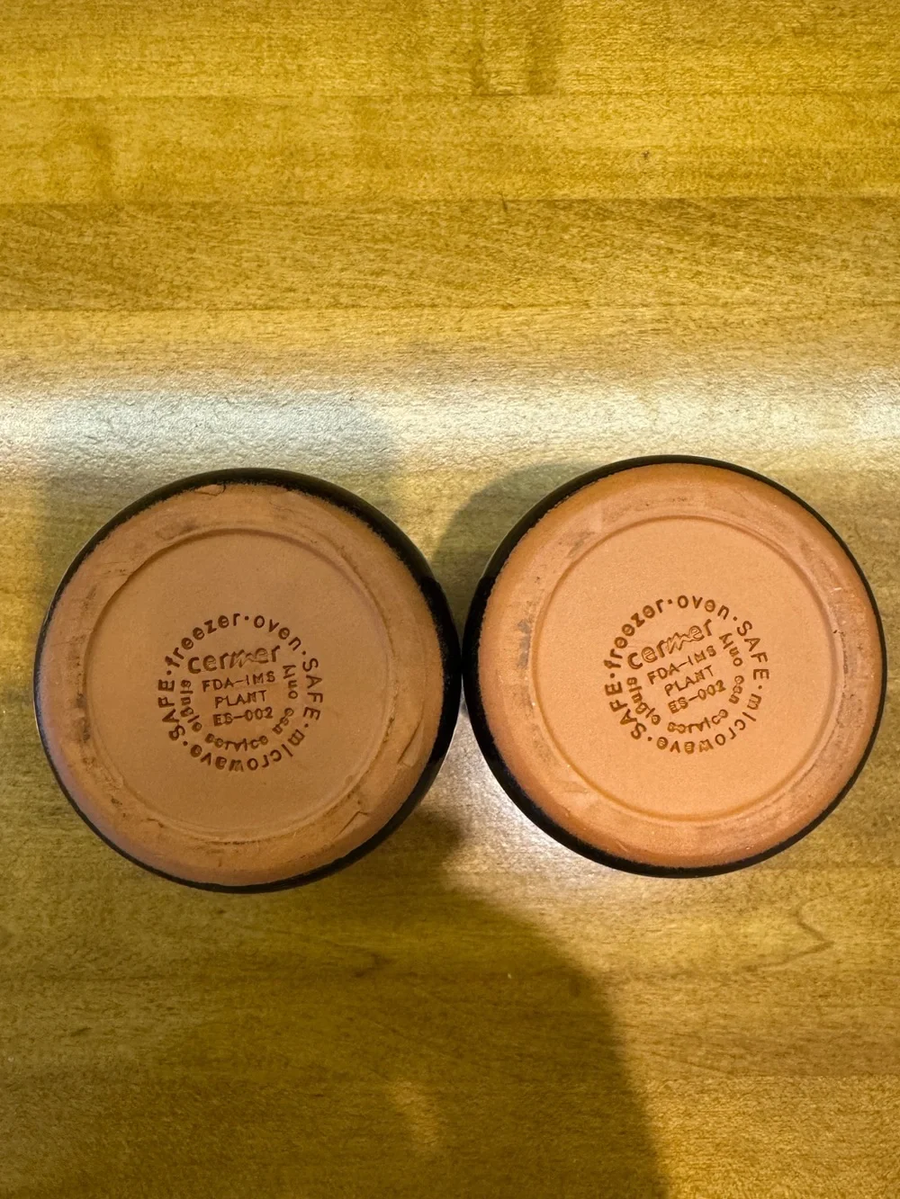 Set of 2 Limited Edition La Fermiere Terracotta Yogurt Pots Black - Picture 4 of 4